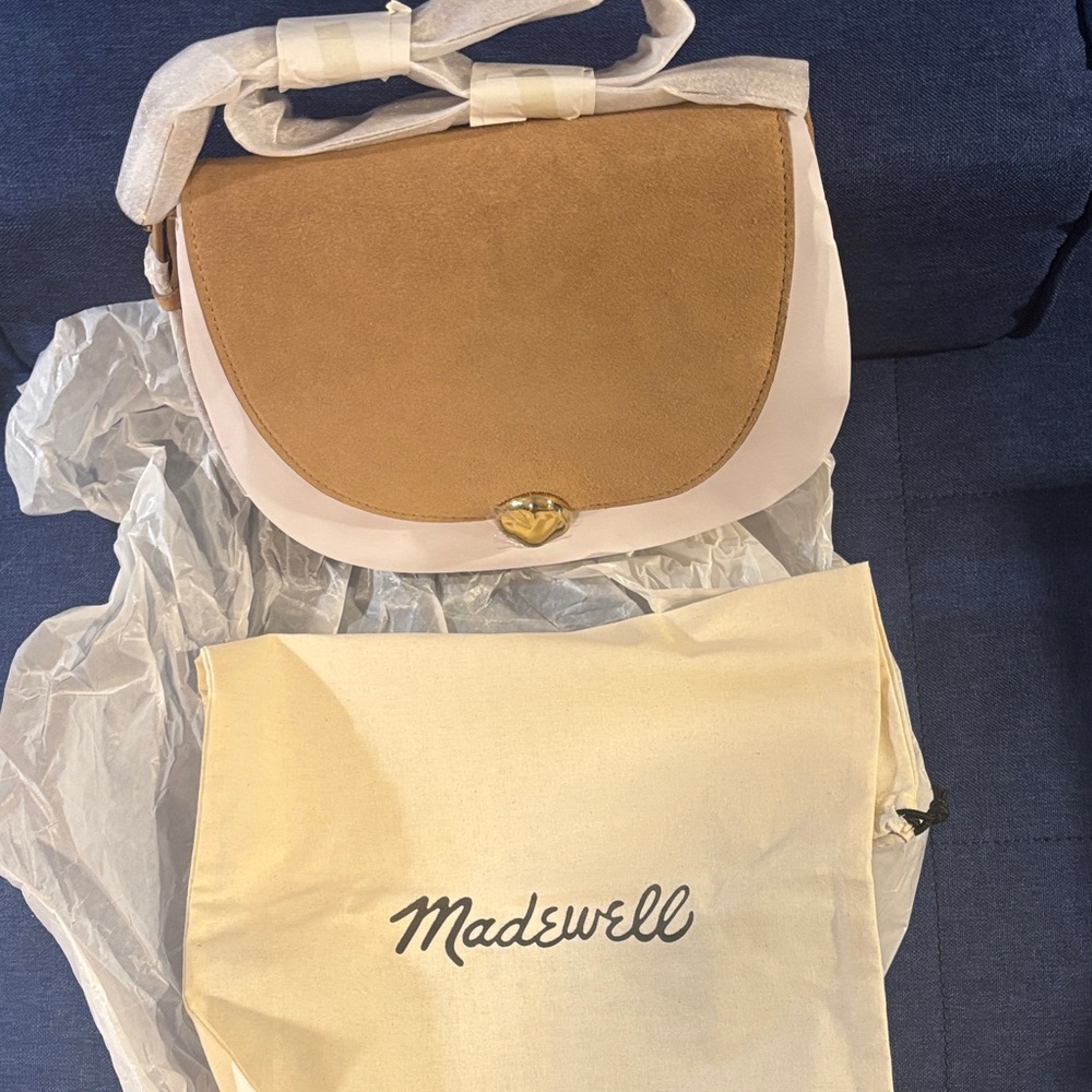 Stunning Madewell Crossbody in Tan Suede and Cream Leather brand new!!!
